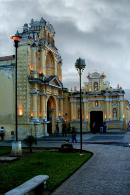 I also took a photo of the Church of Hermano Pedro and the adjacent Hospital of San Pedro at dusk.