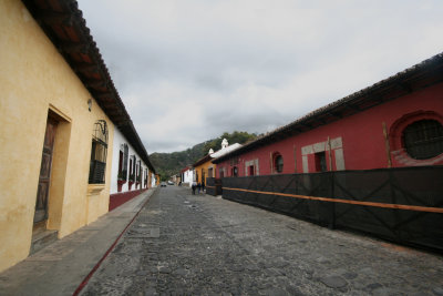 A quiet street in Antigua.