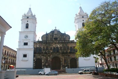 View of the Metropolitan Cathedral of Panama (built in 1674) in the El Casco Viejo area of Panama City.