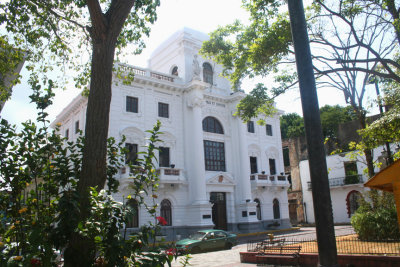 Presidencia de la Repblica building in Plazas de la Independencia.