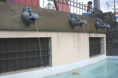 These bird-like fountains are attached to the side of the pavillion.