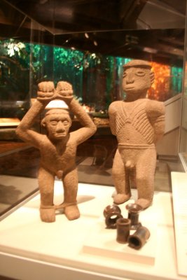 Pre-Columbian statues on display at the Gold Museum.