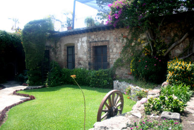 Some of the grounds at La Posada de Ron Rodrigo Hotel.