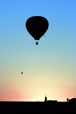 Hot Air Balloon at Sun Set (2)