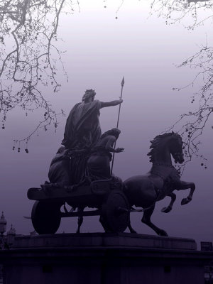 London statue