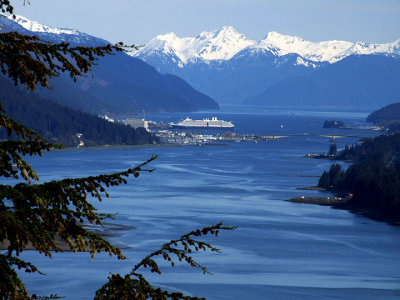 Zuiderdam docks Juneau