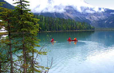 Red canoes on Emerald Lake