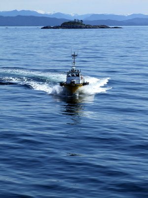 Boat approaching