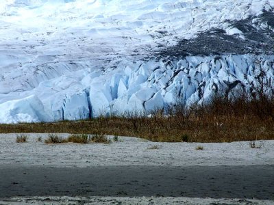 Mendenhall glacier close-up