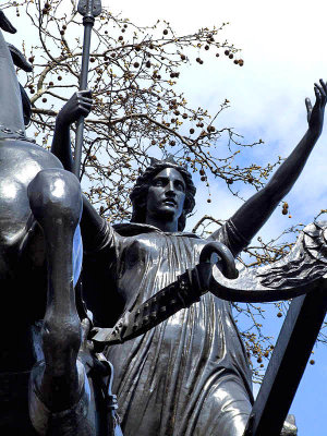 Statue