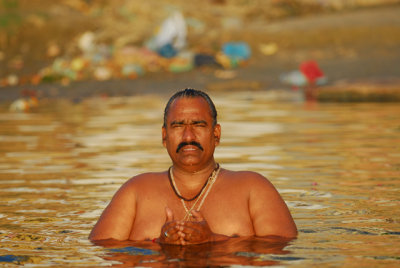 India, Varanasi, river Gangesh