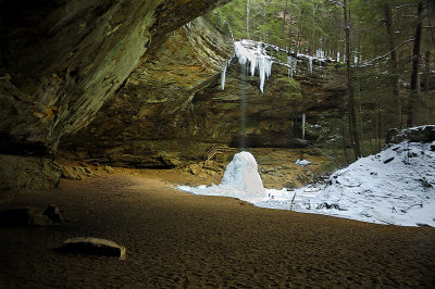 Ash Cave Falls Frozen