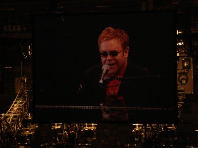 Elton piano (2).JPG