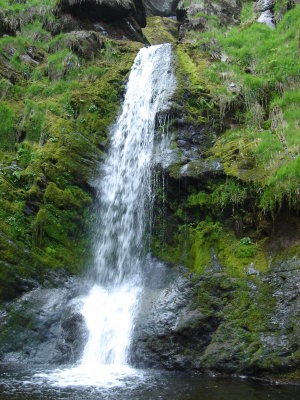 Our walk up Pistyll Rhaeadr (21).JPG