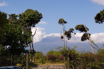 Etna in de wolken.jpg