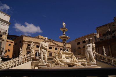 Palermo Fontana Pretoria.jpg