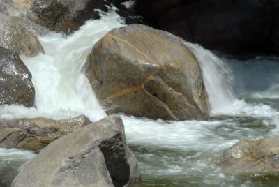 yosemite-small_waterfalls