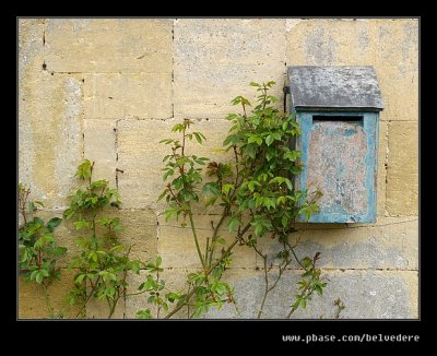 Faded Postbox, Snowshill Manor