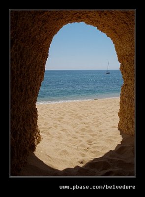 Praia de Senhora de Rocha Tunnel, Algarve, Portgual