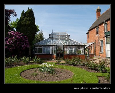 Sunnycroft Victorian Villa #09