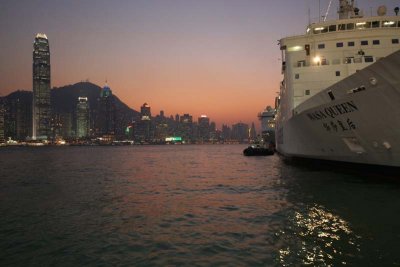 Cruise ship - Kowloon Harbor