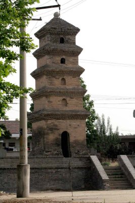 Small Pagoda near Xiangji