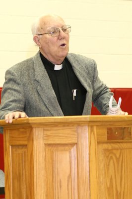 Rev. Roy Howell