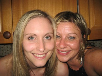 Laura & Jen