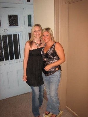 Laura & Jen