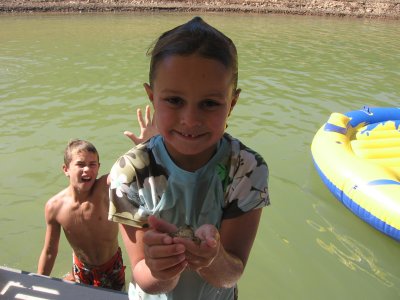 Lake Shasta Trip 2007 - Courtneys frogs.JPG