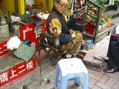 Chongqing - local shoemaker