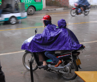 Yangshuo - raingear for two