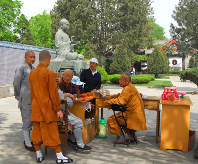Xi'an - monks