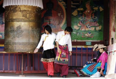 Kunming - Village of Ethnic  Culture - After the fight