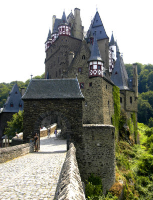 Germany - Eltz castle entrance