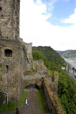 Rhine Burg Rheinfels - St Goar - Defensive walls