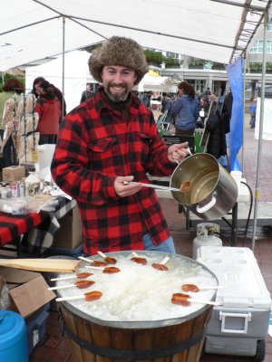 I was tempted to try these pure maple sugar pops, a sweet end to my Farmer's Market visit.