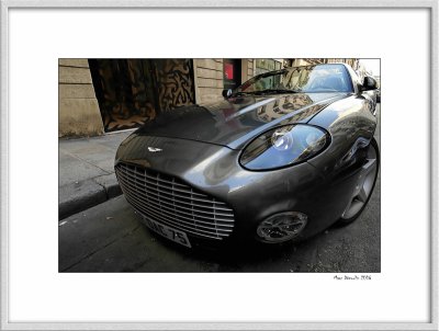Aston Martin cabriolet front