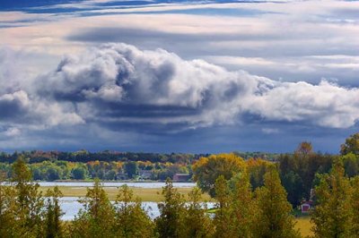 Clouds Over Sturgeon Lake 67536