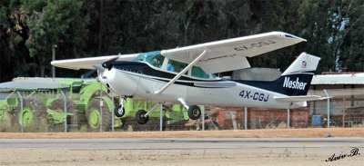 00456 - Landing | Cessna 172 / Herzeliya airport - Israel