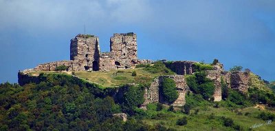04502 - The castle at Anadolkavai.