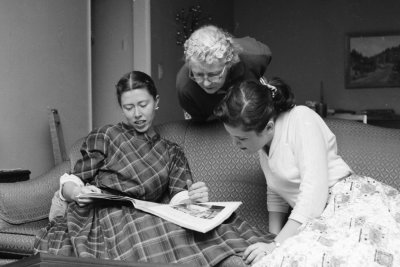Doris Mignon and Aunt Marge.jpg