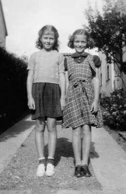 Doris and friend.jpg