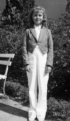 Doris in Uniform.jpg