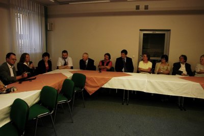 g6/75/61575/3/79944721.PoMsnzc3.jpg
