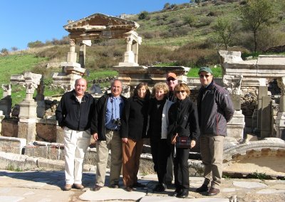 20061115 084.jpg The Boylan group in front of the Trajan's fountain.  