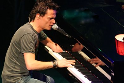 Julian Thomas