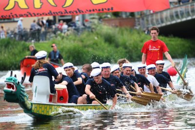 Drakenbootfestival 2007 - 86.jpg