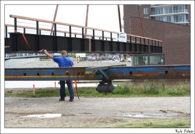 Plaatsing brug Leesten 17.jpg