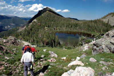 Hiking back to Lake Helene